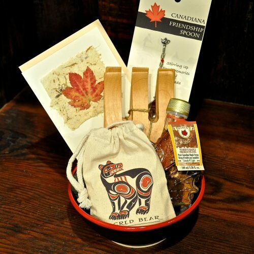 Gift Basket Oh Canada 